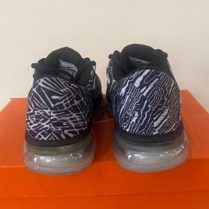 Nike Air Max 2016 Print.